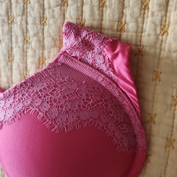 Victoria's Secret Very Sexy Push-up Bra NWOT - Picture 2 of 6